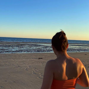 Meet your Posher, Jackie